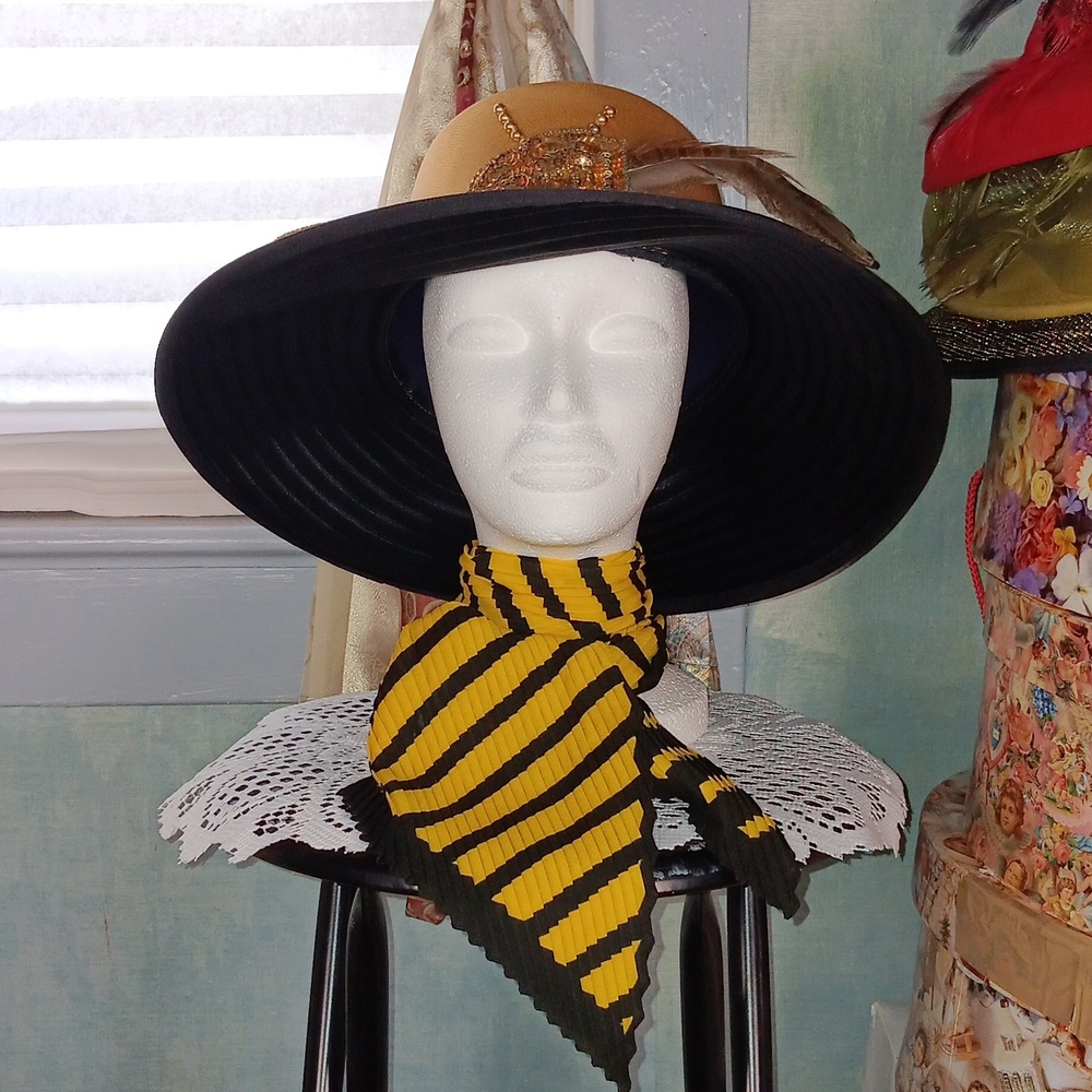 Gold and Black Summer Hat NWOT